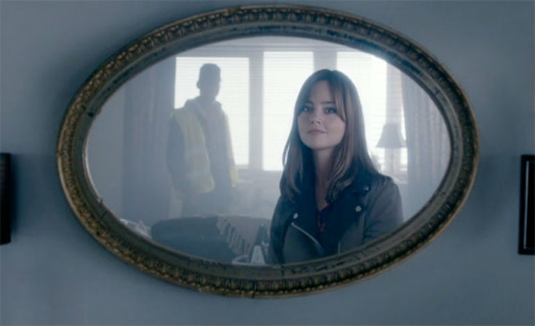 Mirror Clara