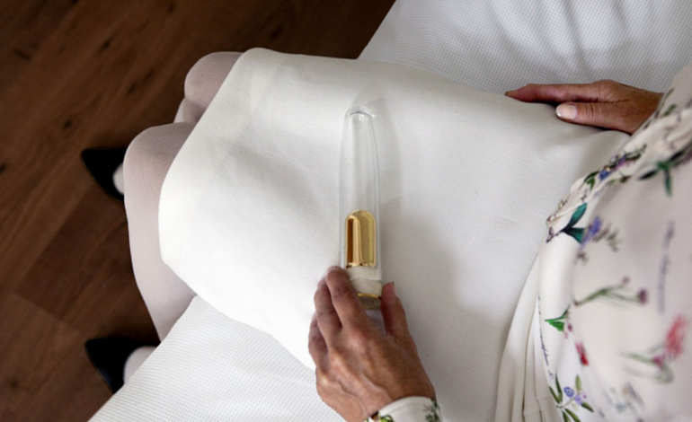 21 Grams -- Put Your Loved Ones' Ashes in This Glass Vibrator Cause Why Not?